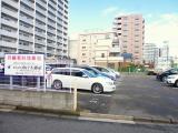 ヤマノ商事(株)駐車場